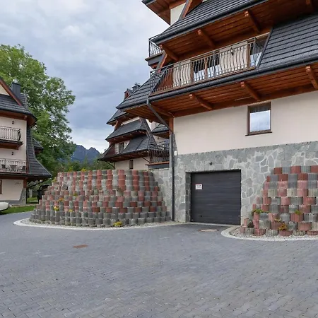 Apartment Salwatorianska Mountain View By Renters *