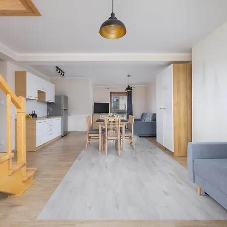 Apartment Salwatorianska Mountain View By Renters *