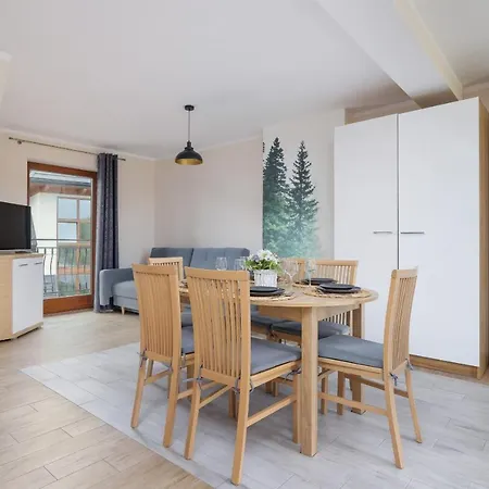 Salwatorianska Mountain View By Renters *