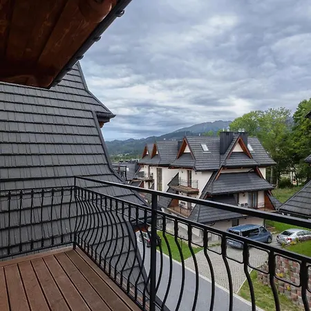 Apartment Salwatorianska Mountain View By Renters *